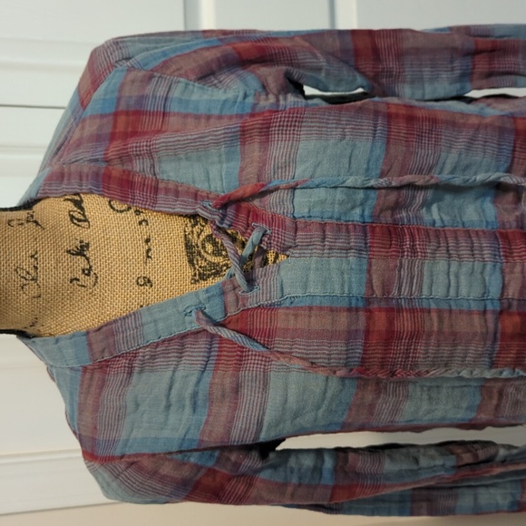 Side Stitch Los Angeles blue & red checkered long sleeve - Picture 2 of 5